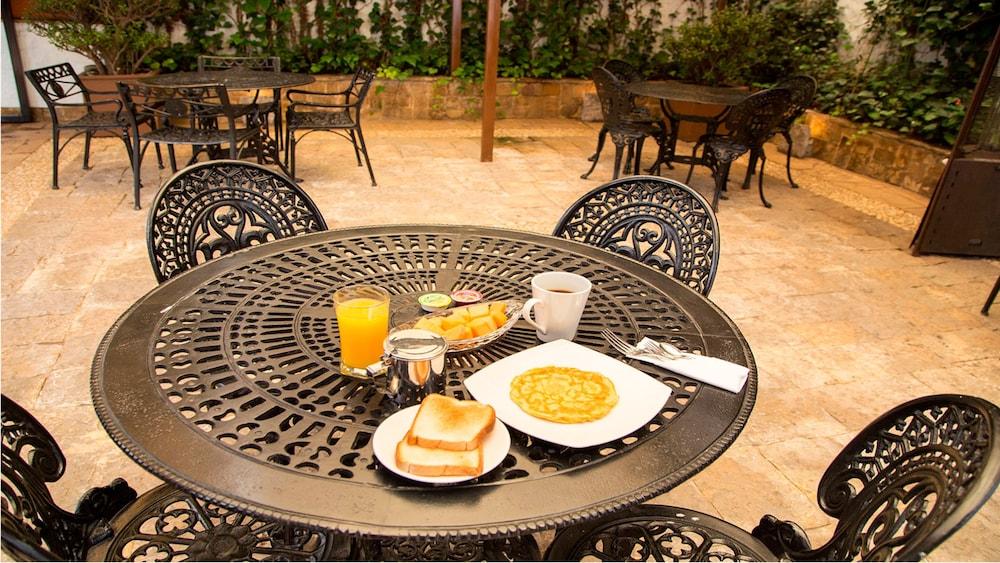 Hotel Casona Usaquen Bogota Ngoại thất bức ảnh